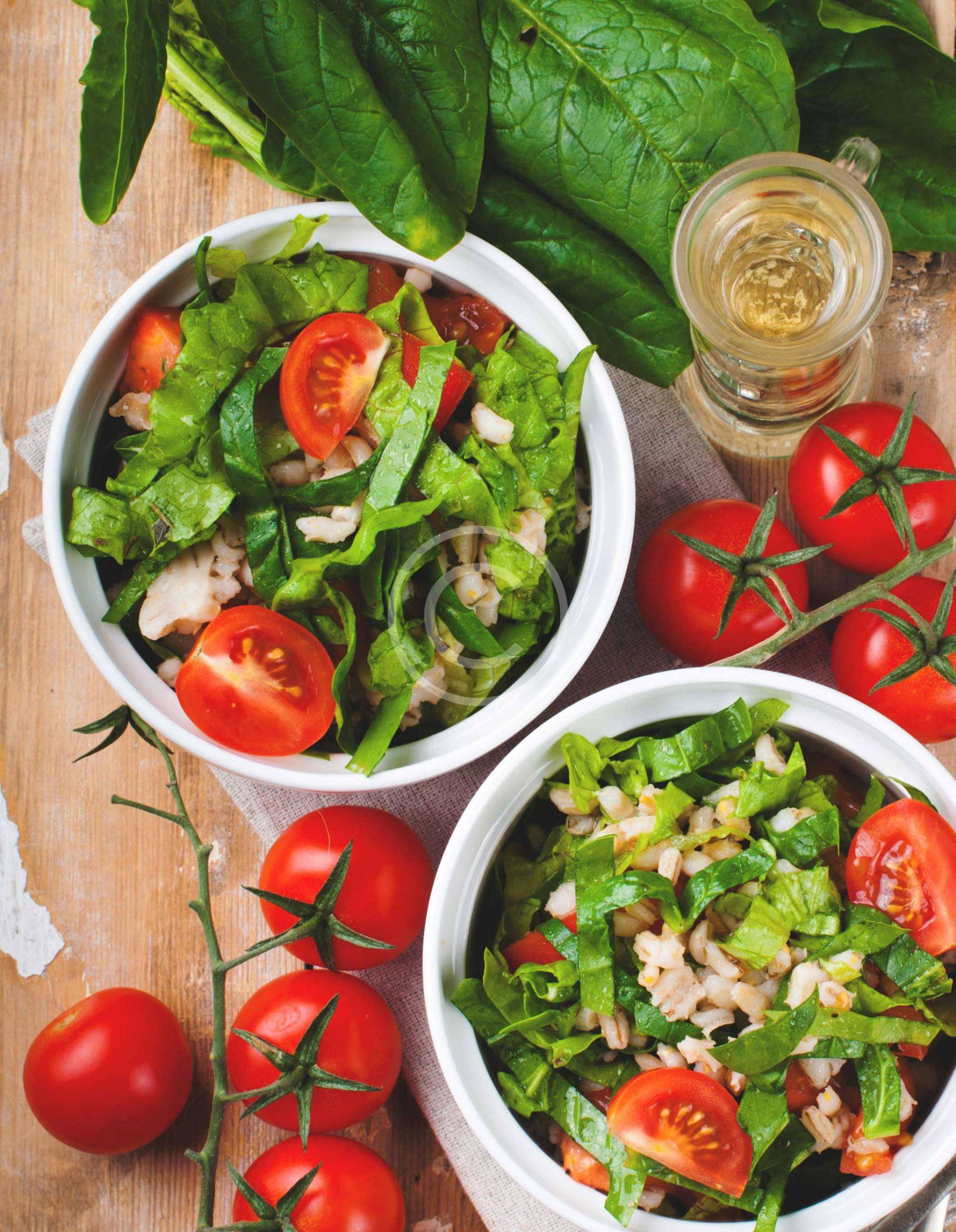 Incongruous salad mixes and recipes